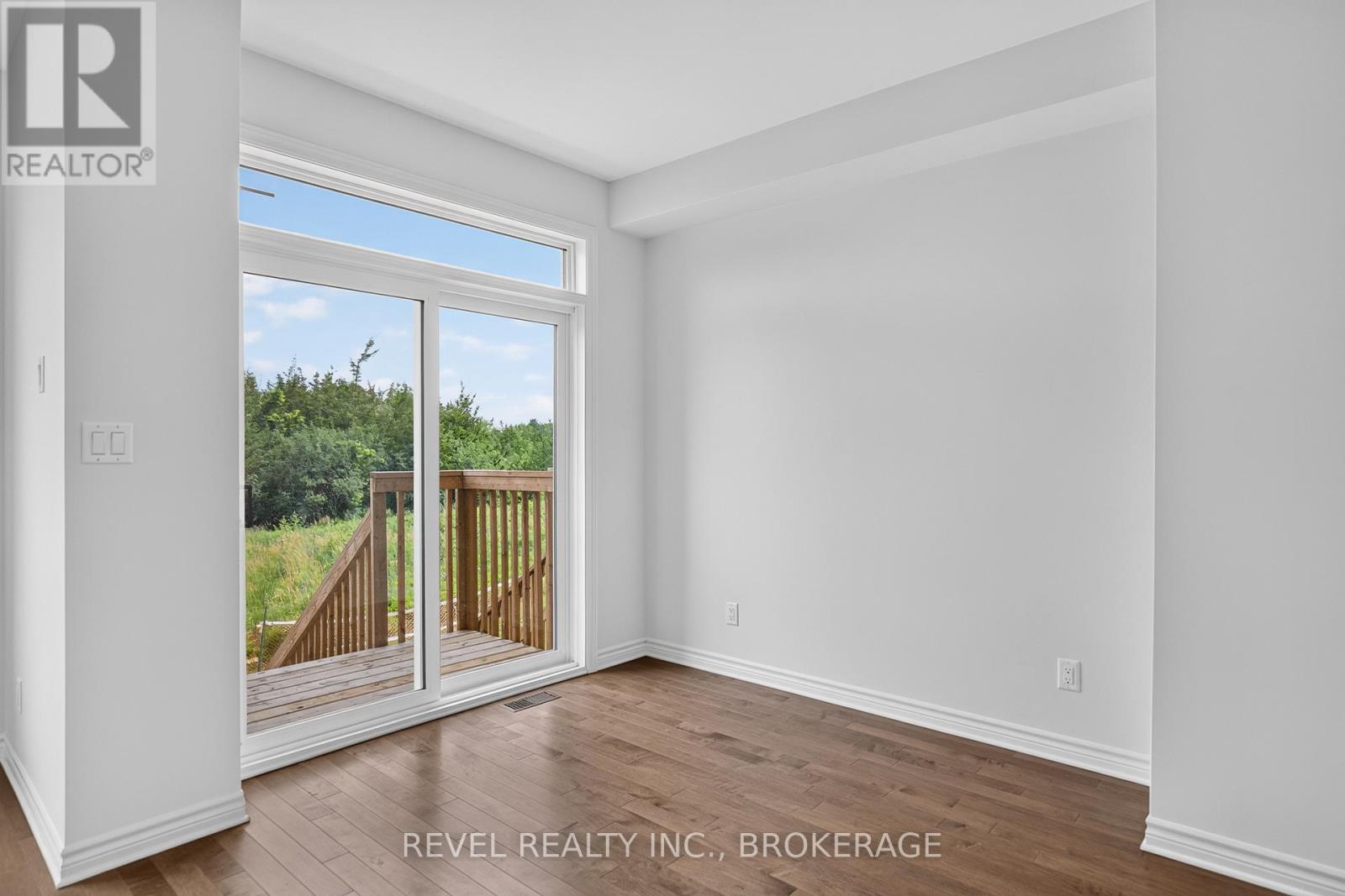 444 BUCKTHORN DRIVE - 16