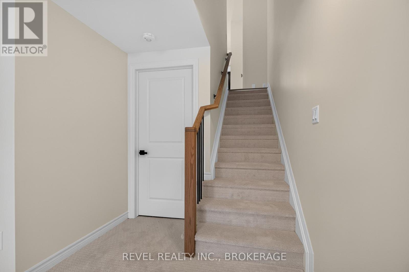 444 BUCKTHORN DRIVE - 37