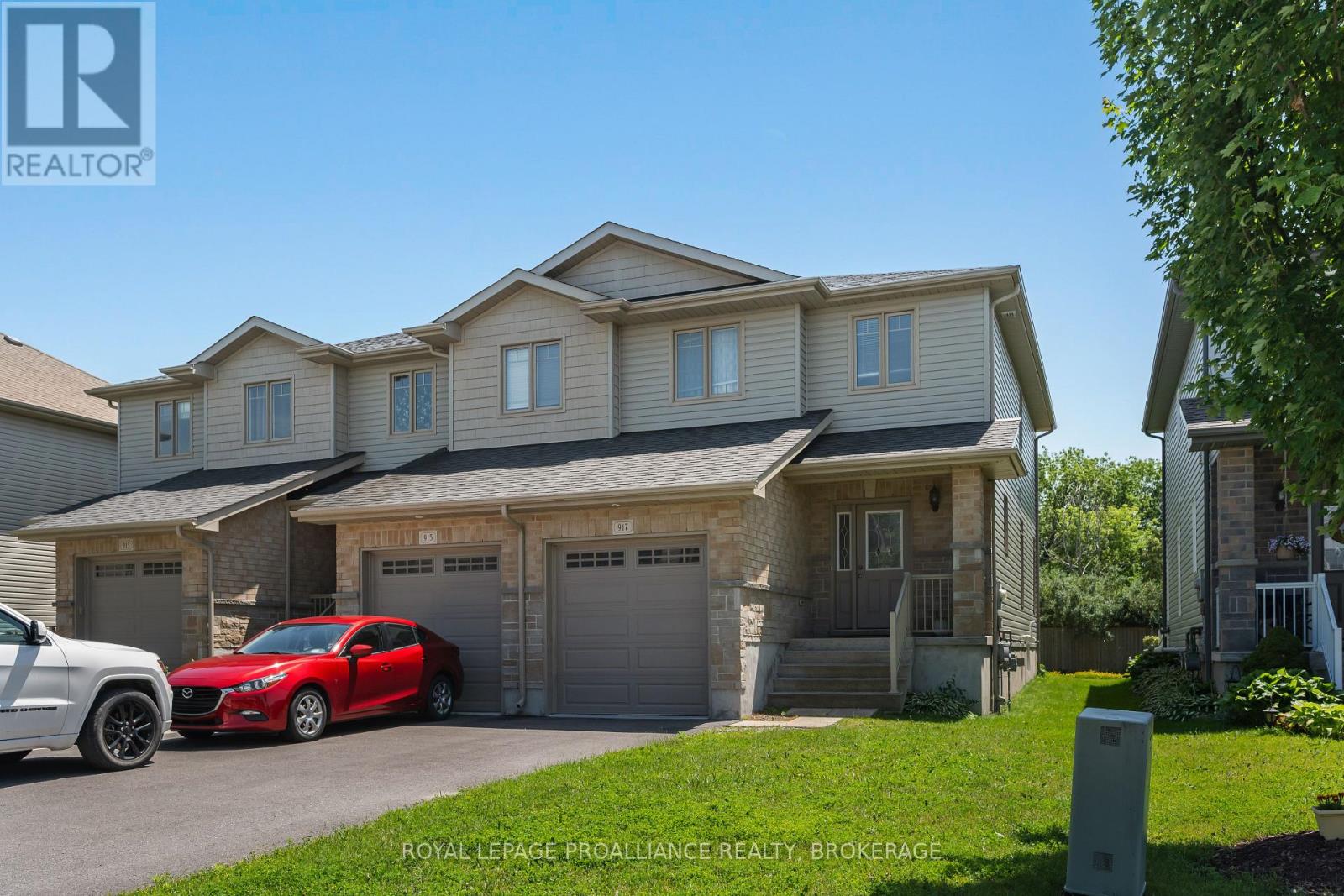 917 BLOSSOM STREET - 1