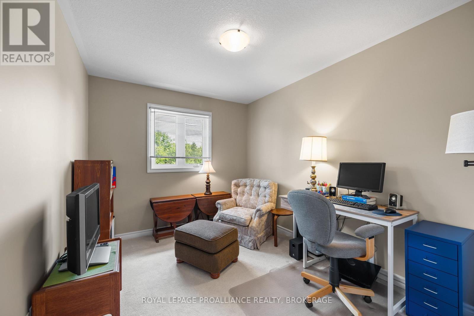 917 BLOSSOM STREET - 21