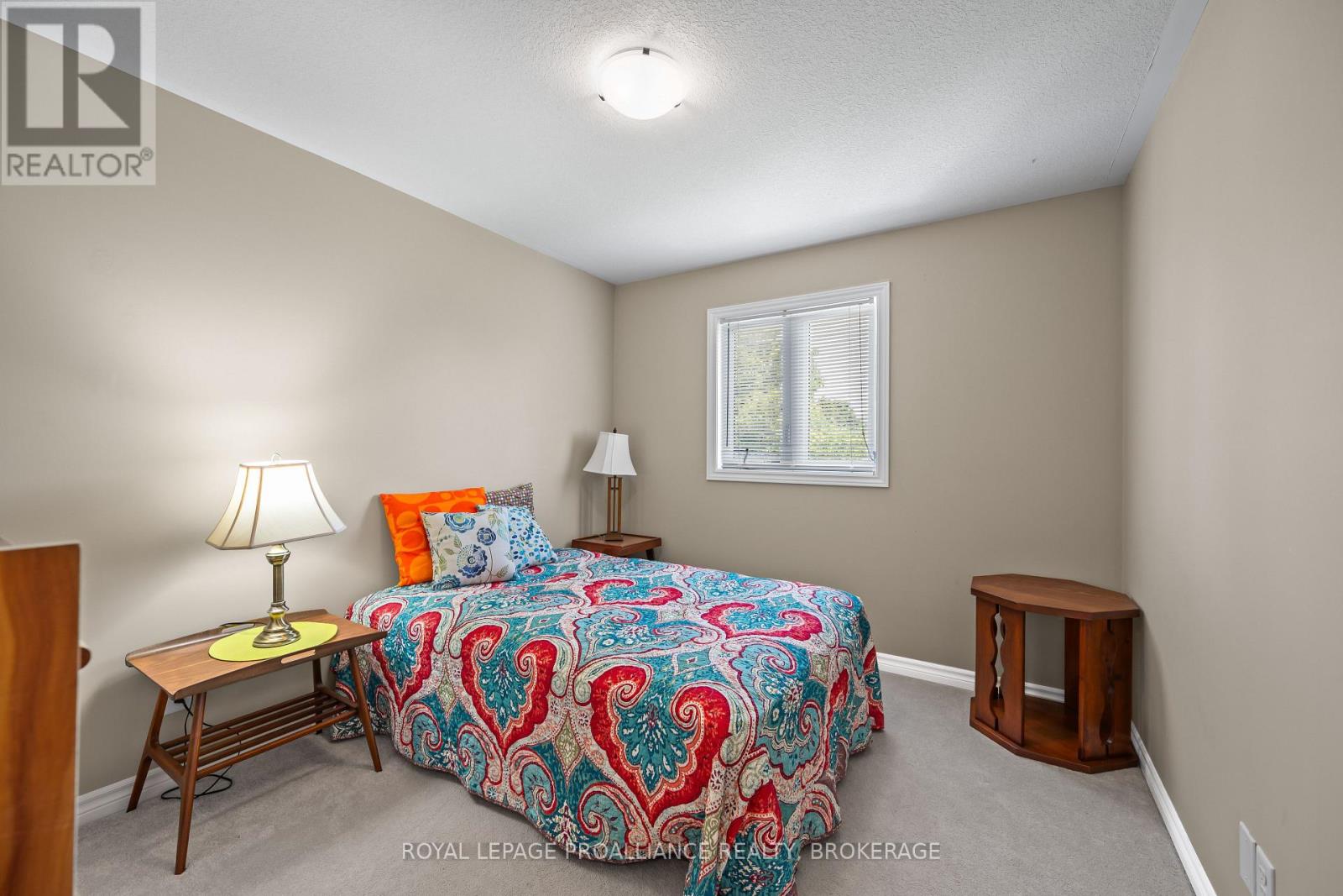 917 BLOSSOM STREET - 24