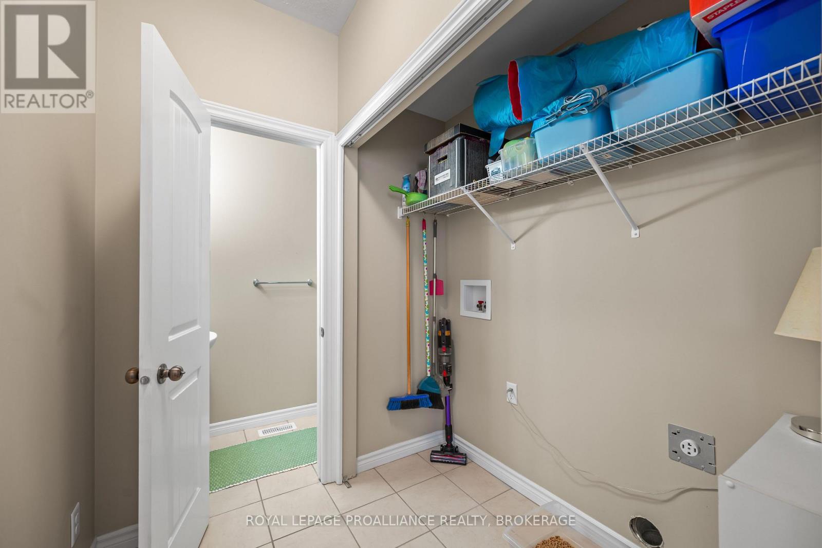917 BLOSSOM STREET - 5