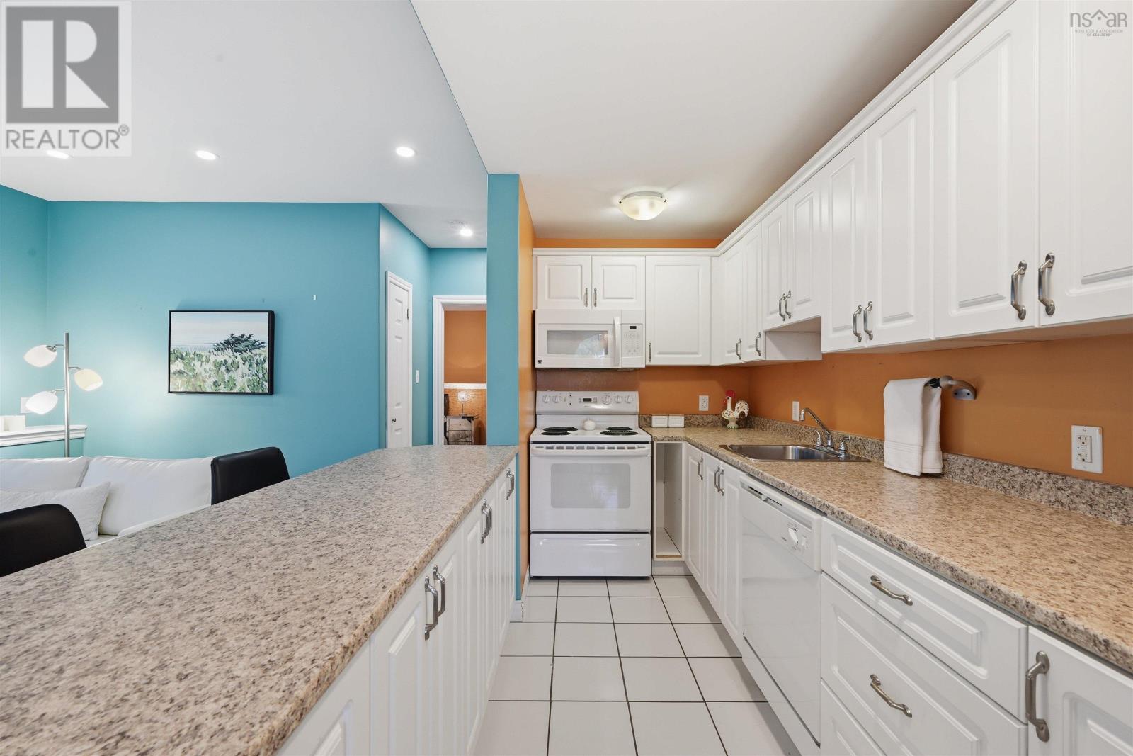 6279 Yale Street - 29