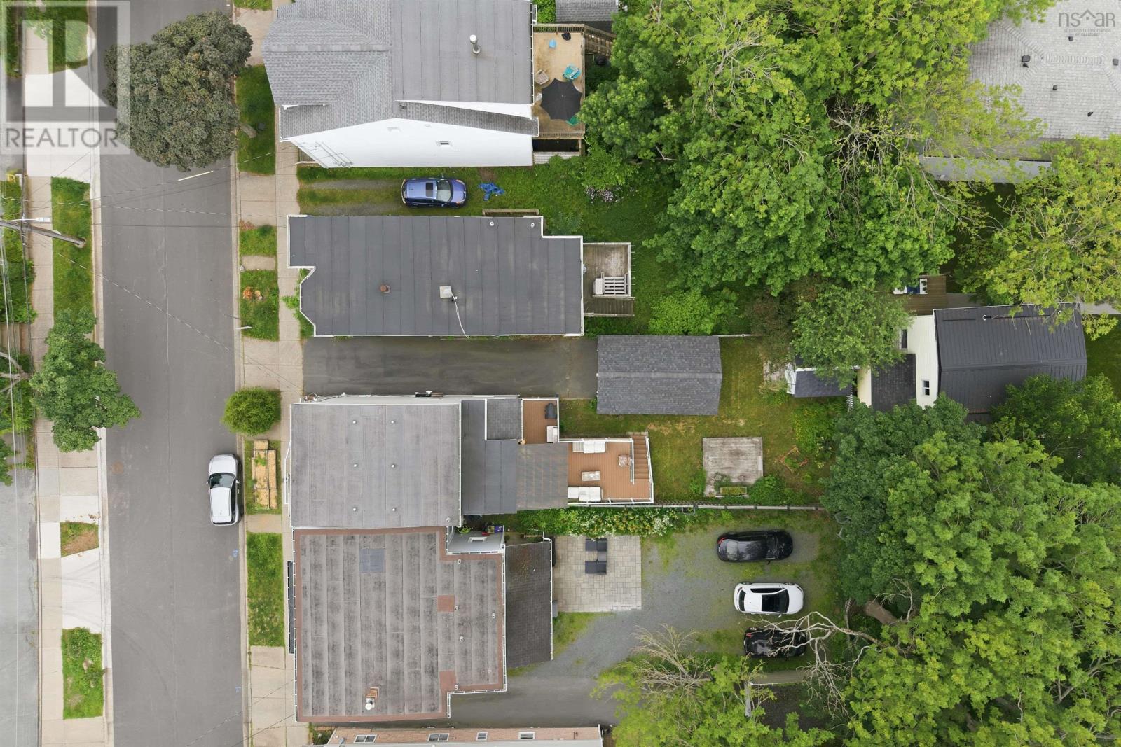 6279 Yale Street - 4