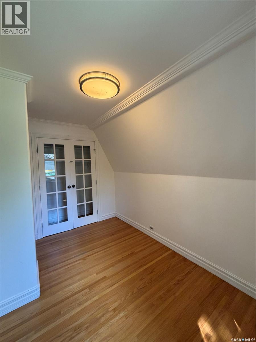 2333 Robinson STREET - 24
