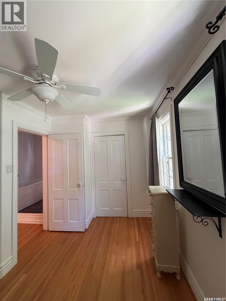 2333 Robinson STREET - 27