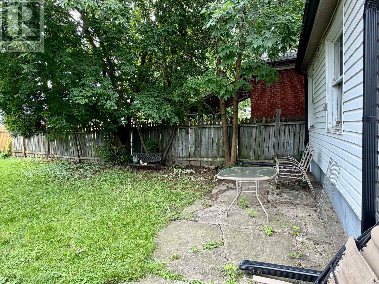 256 FAIRFIELD AVENUE - 19