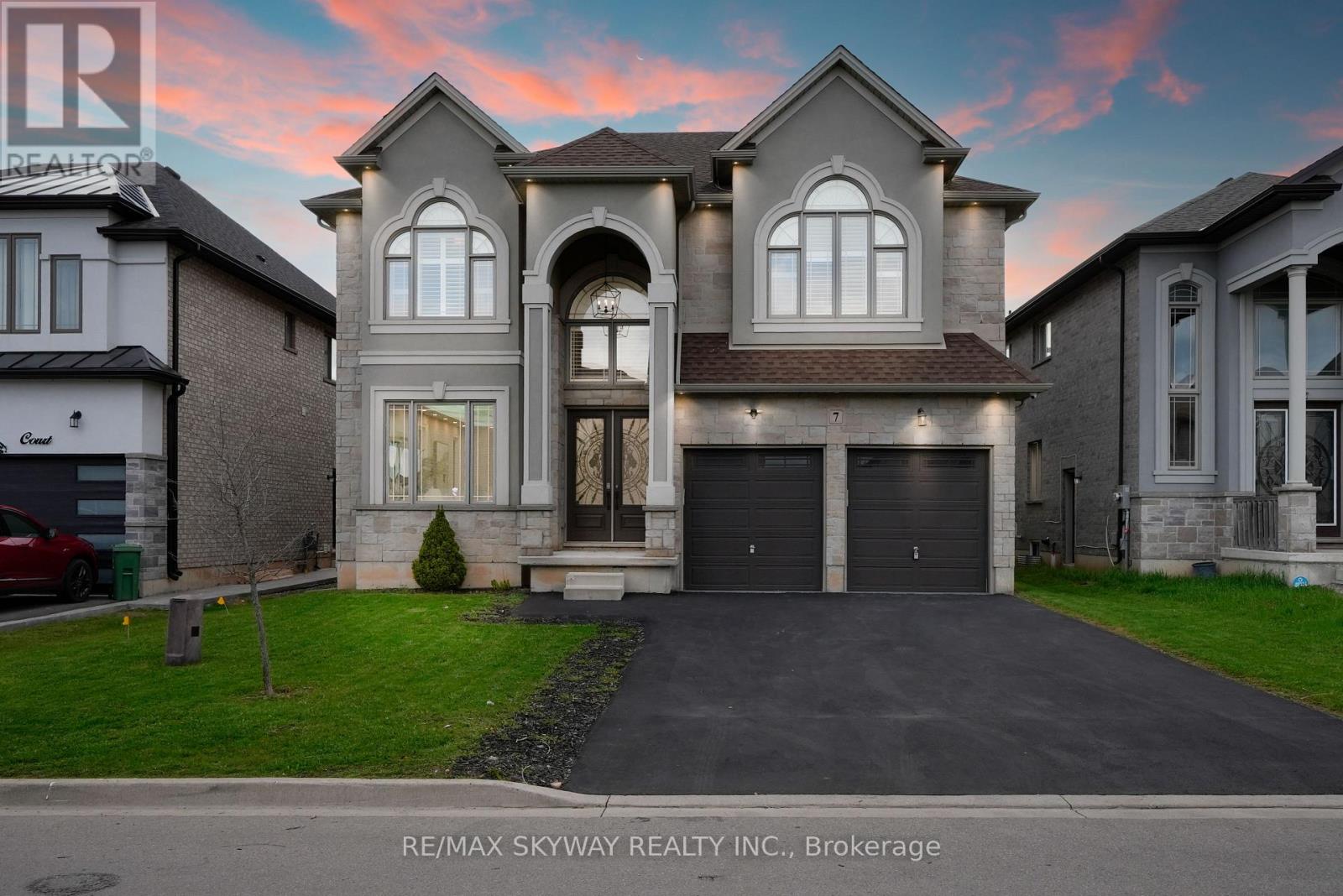 7 RIESLING COURT - 1
