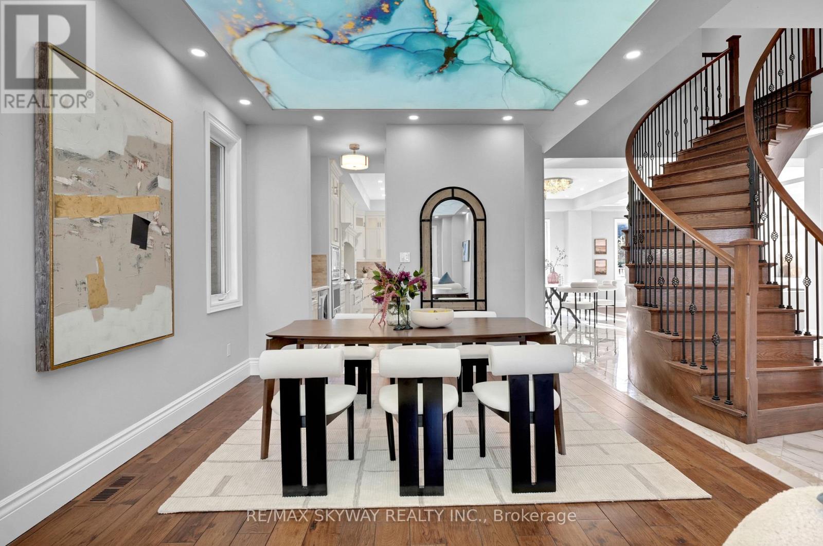7 RIESLING COURT - 10