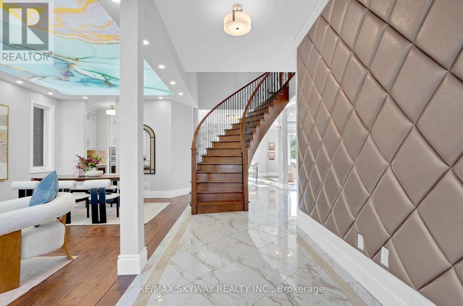 7 RIESLING COURT - 22