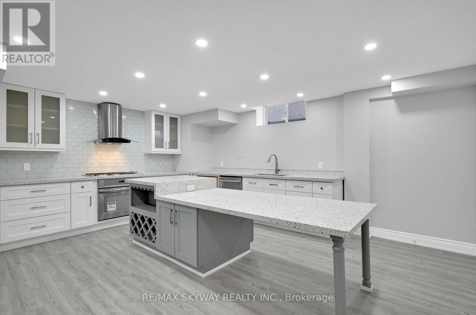 7 RIESLING COURT - 40