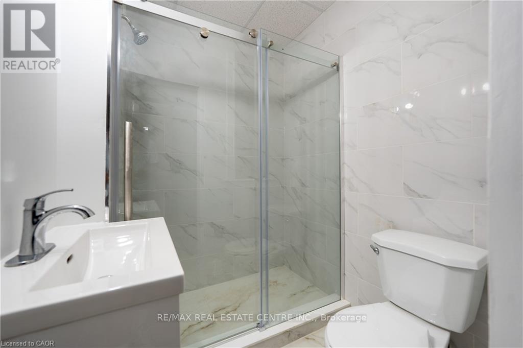 1274 BARTON STREET E - 13