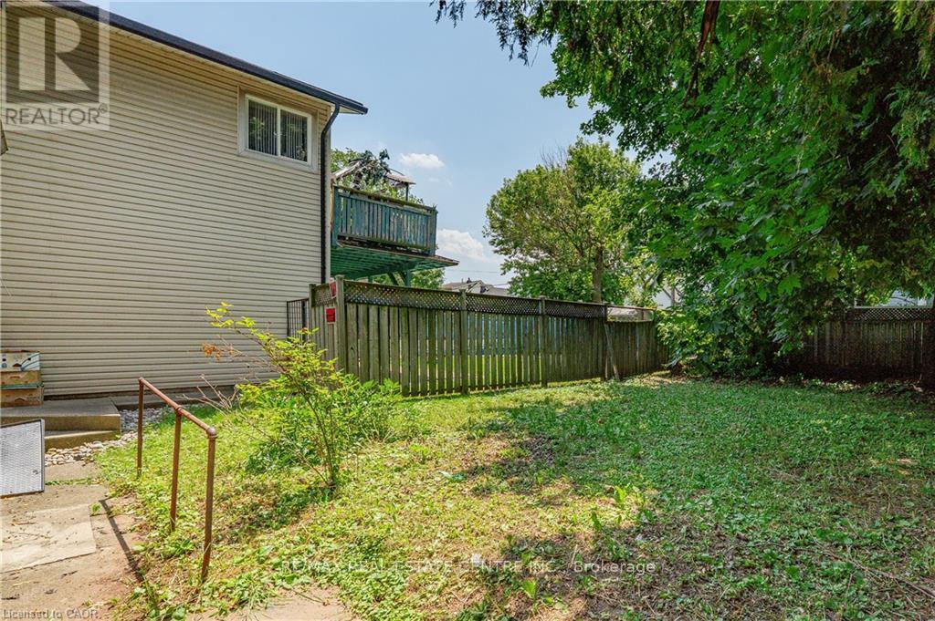 1274 BARTON STREET E - 18