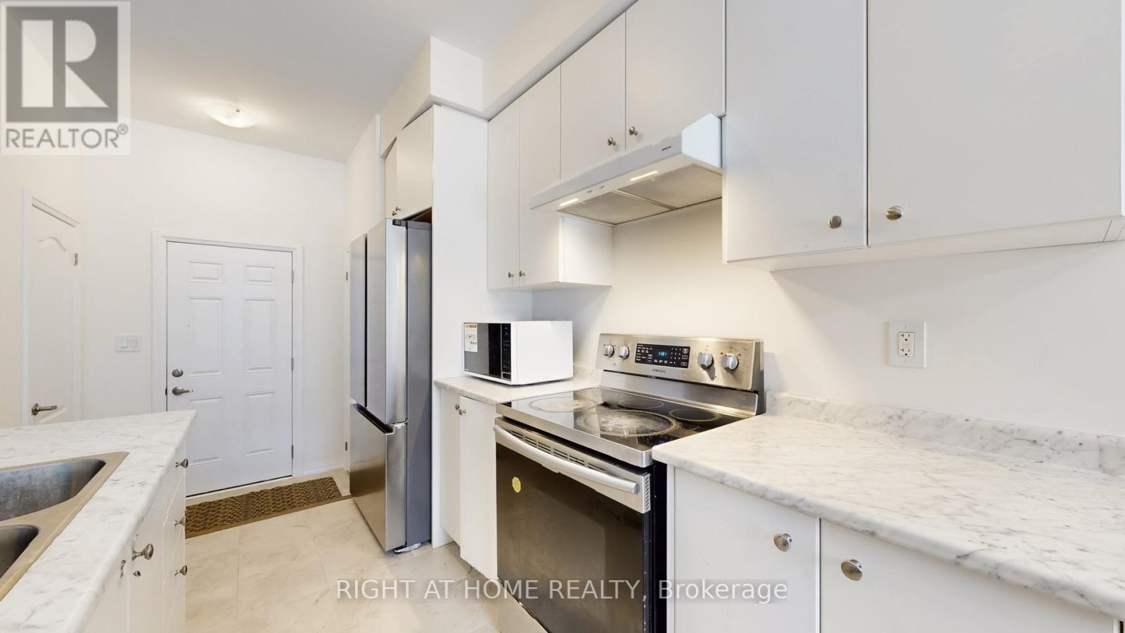 38 LONSDALE ROAD - 16