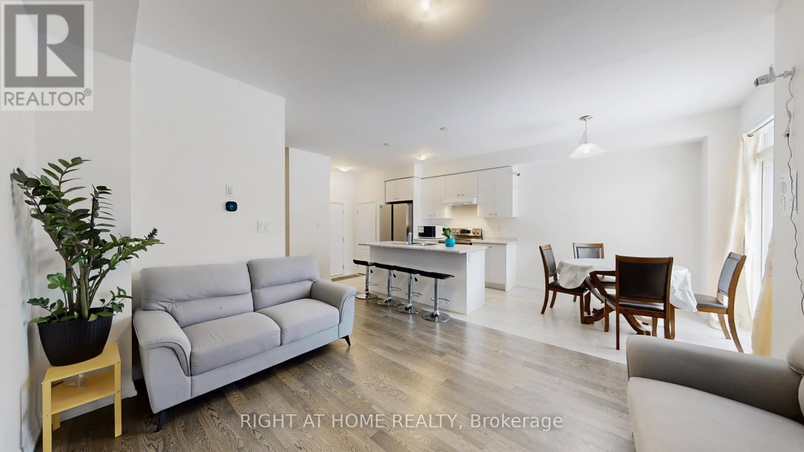 38 LONSDALE ROAD - 8
