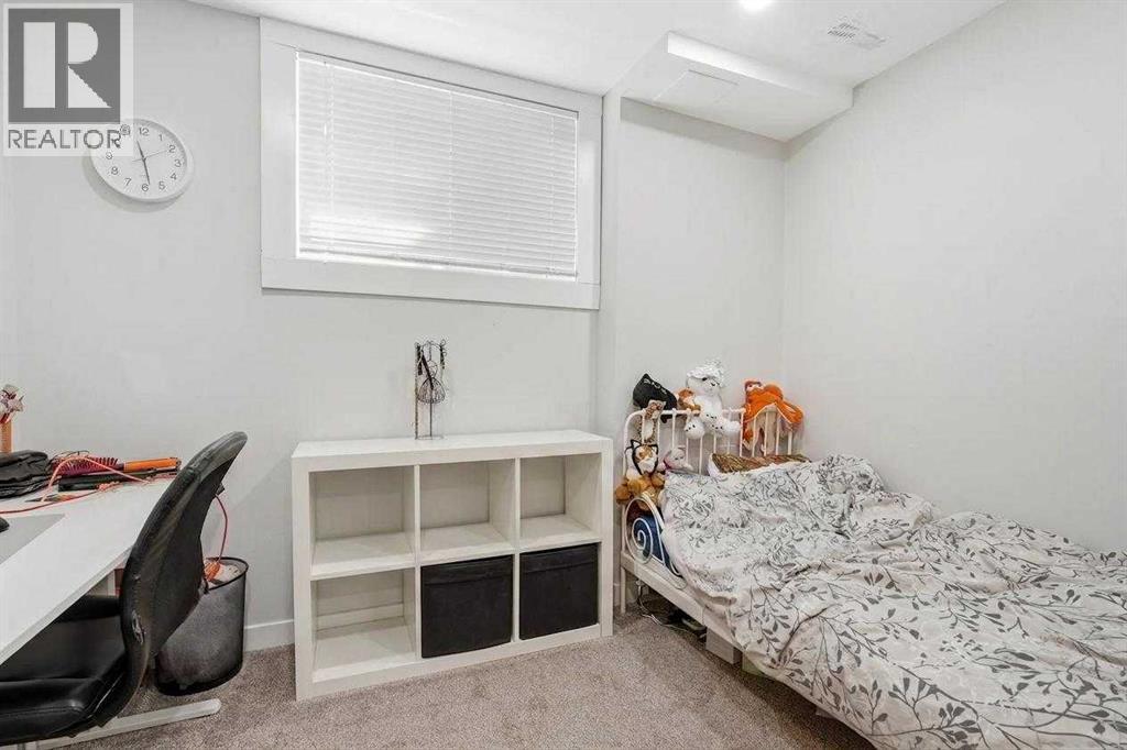 121 Sunbank Way SE - 24
