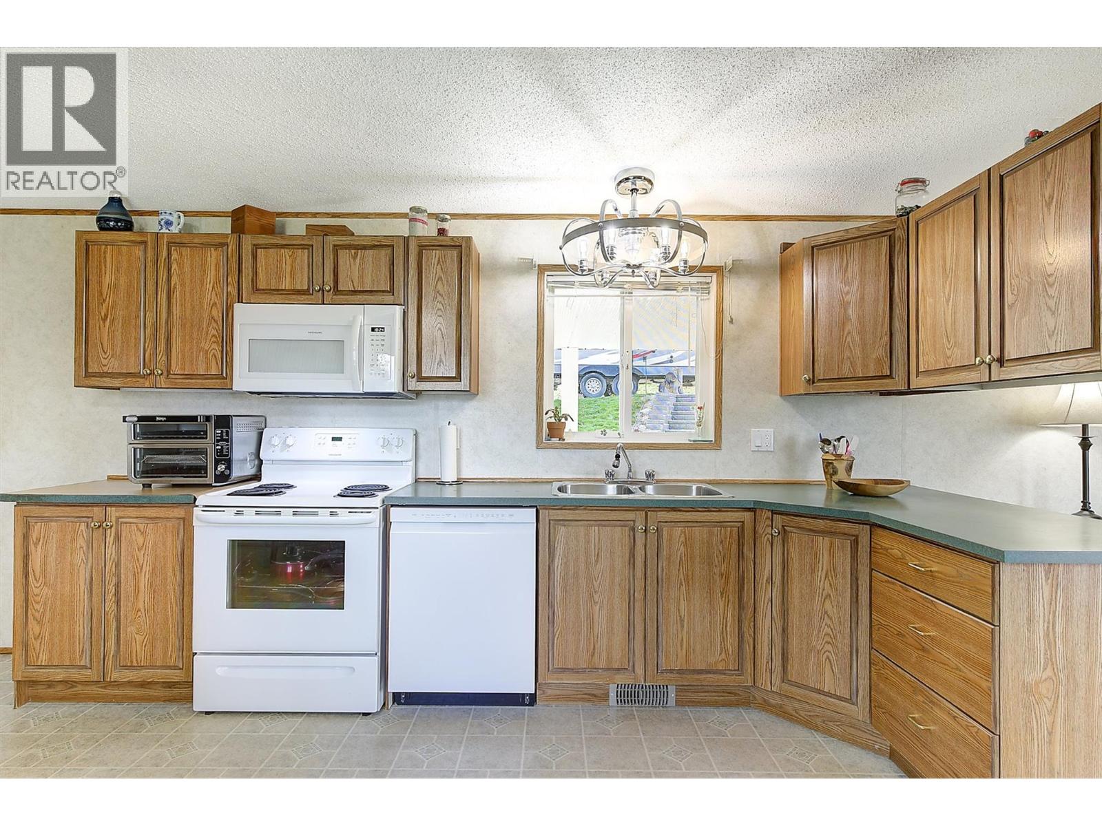 5574 Stubbs Road - 21