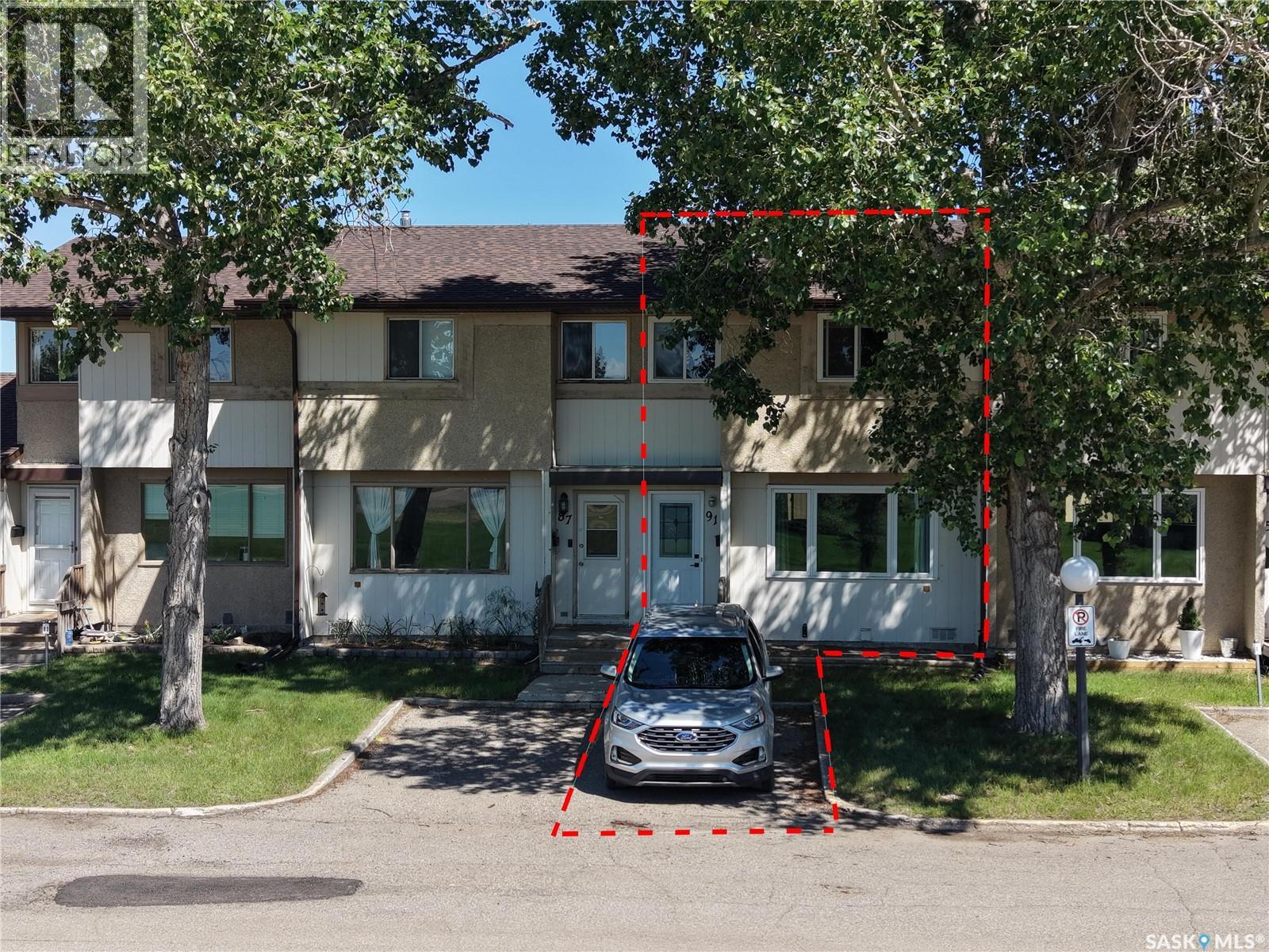 #91 Mackenzie WAY - 3