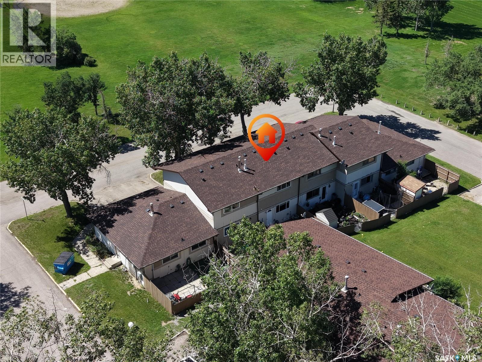 #91 Mackenzie WAY - 1
