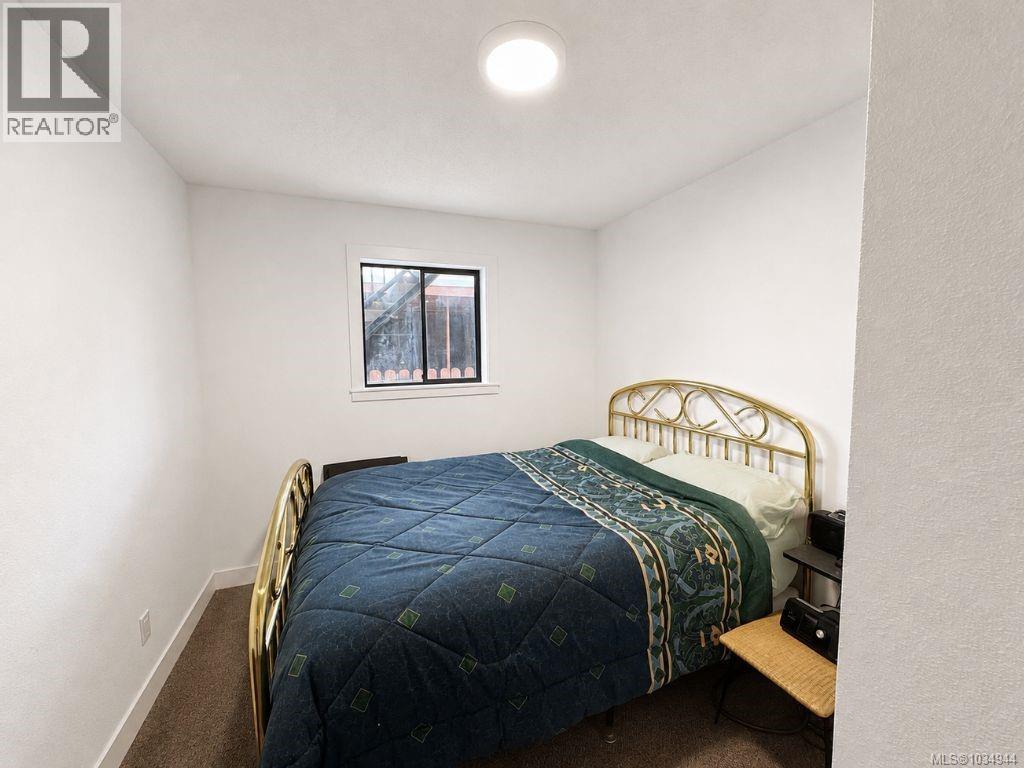 3782 Grieve Rd - 20