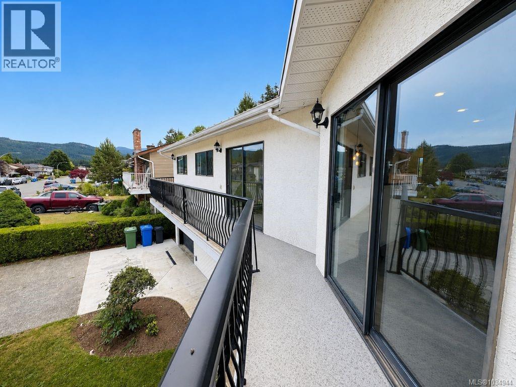 3782 Grieve Rd - 2