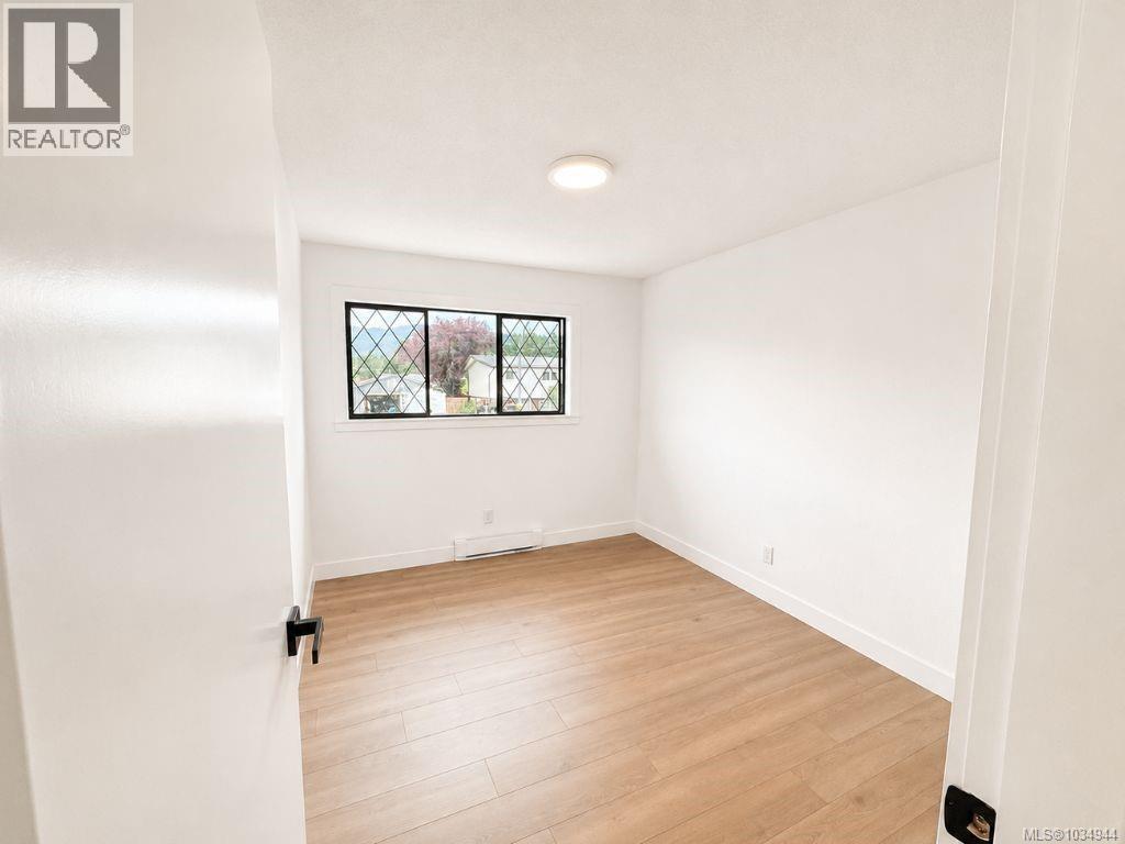 3782 Grieve Rd - 39