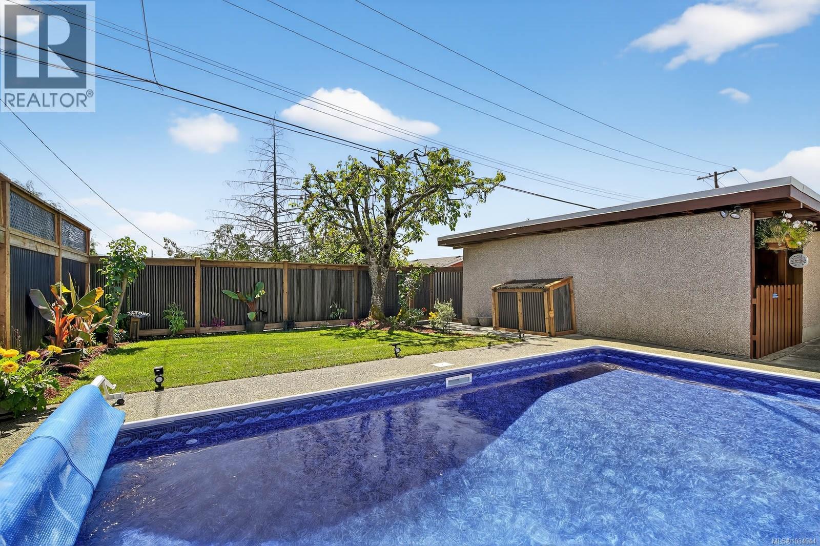 3782 Grieve Rd - 57