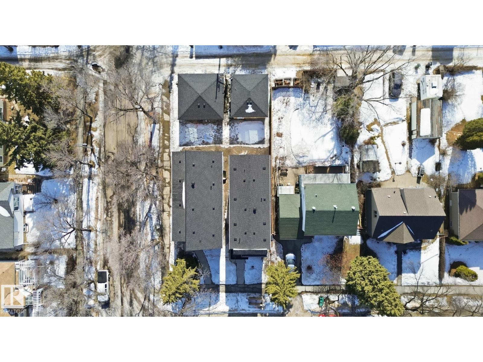 7605 92 AV NW - 64