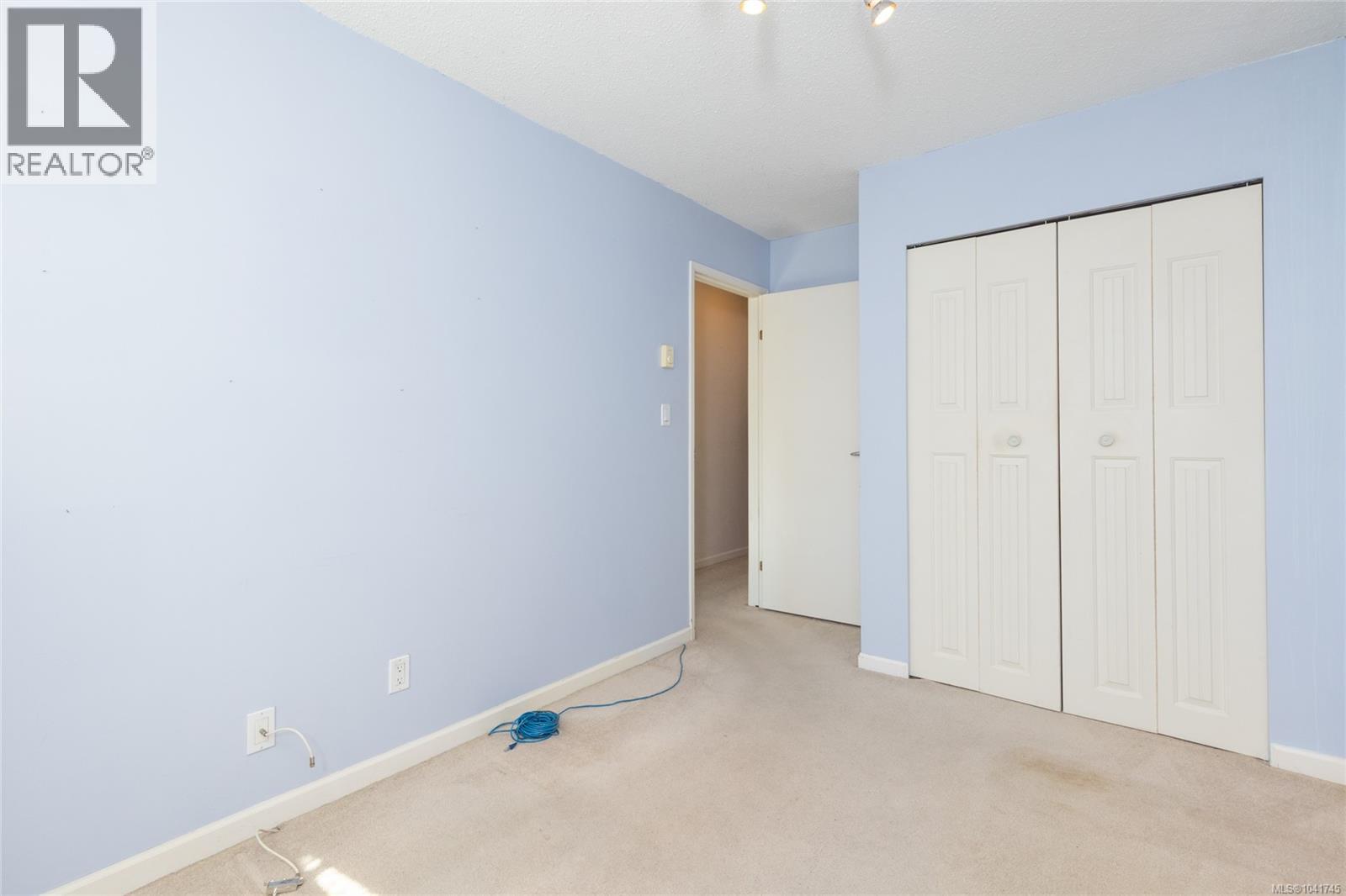 #22 211 Buttertubs Pl - 22