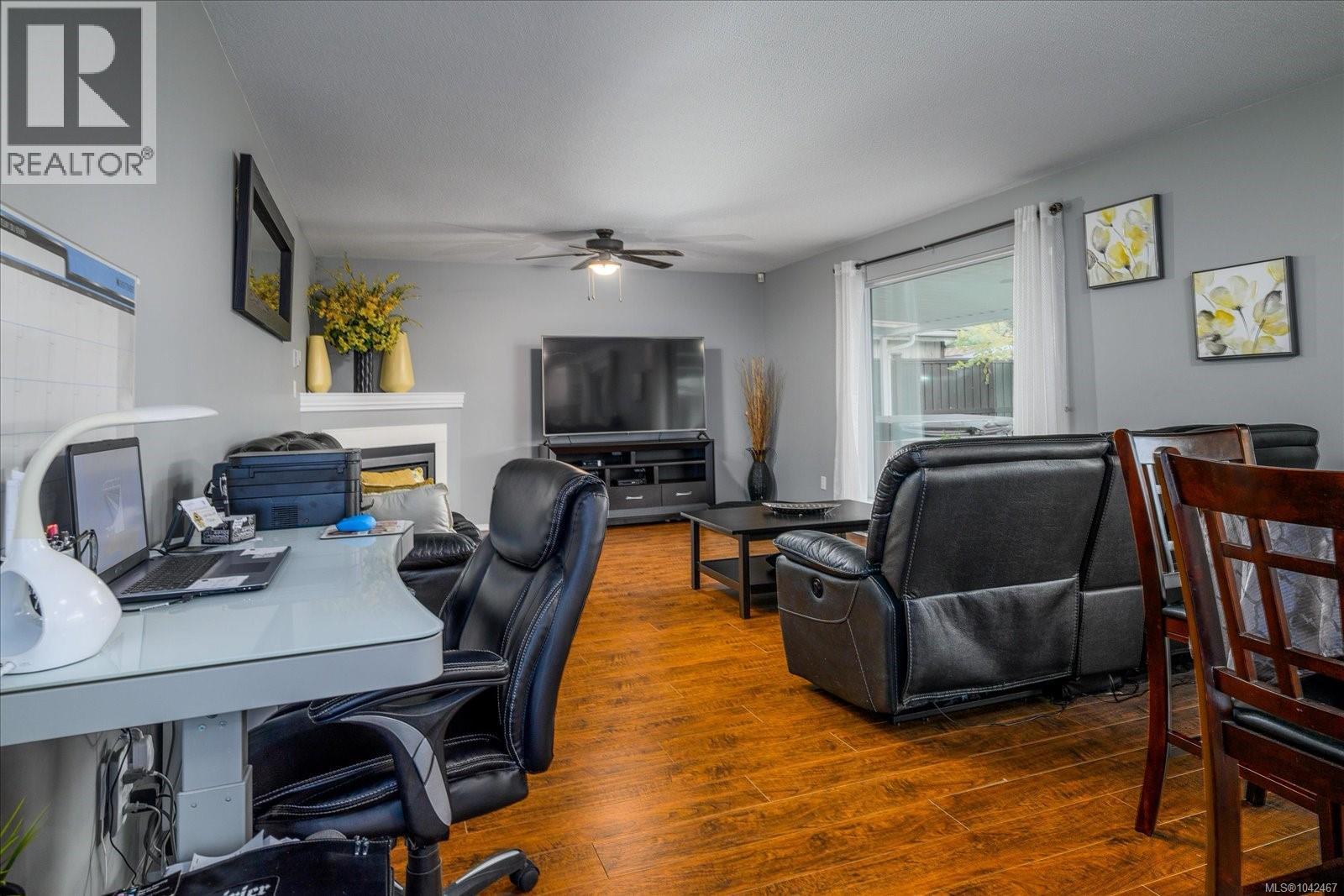 308 Church Rd - 3