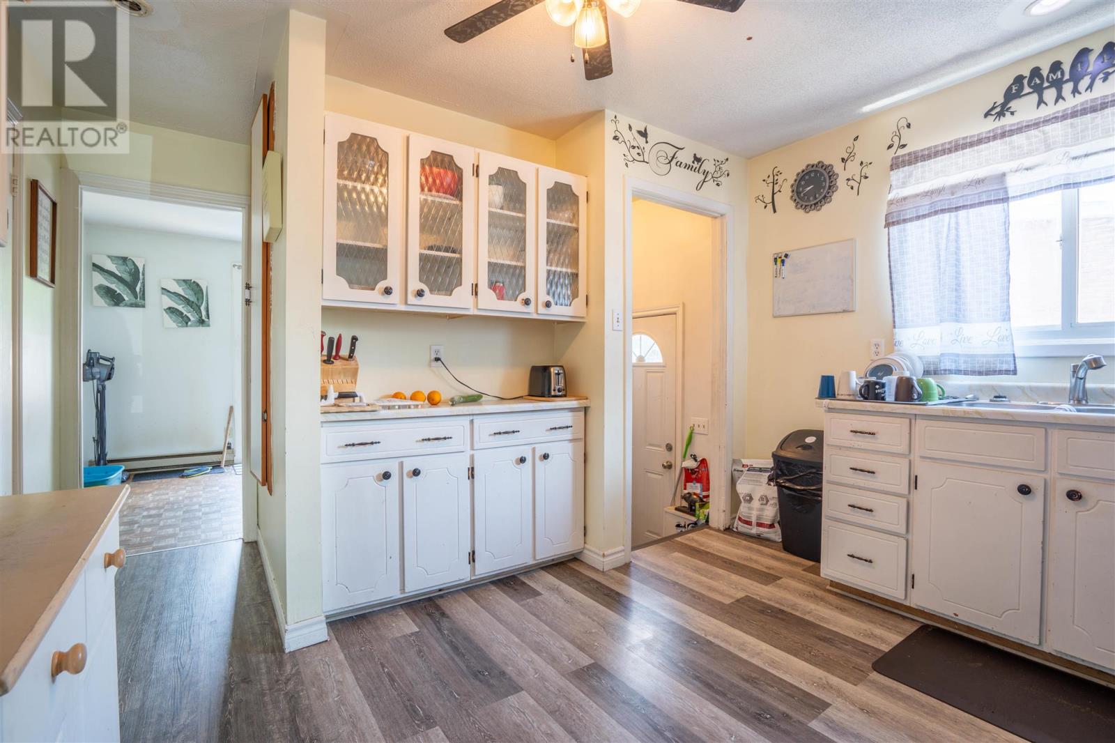 38 Cambridge PL - 12