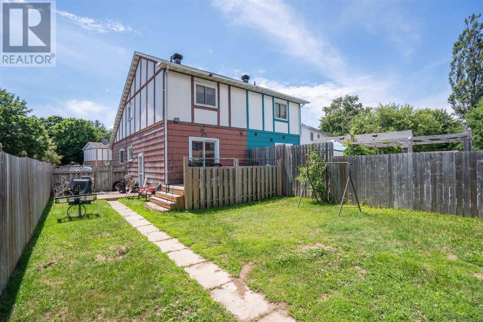38 Cambridge PL - 2