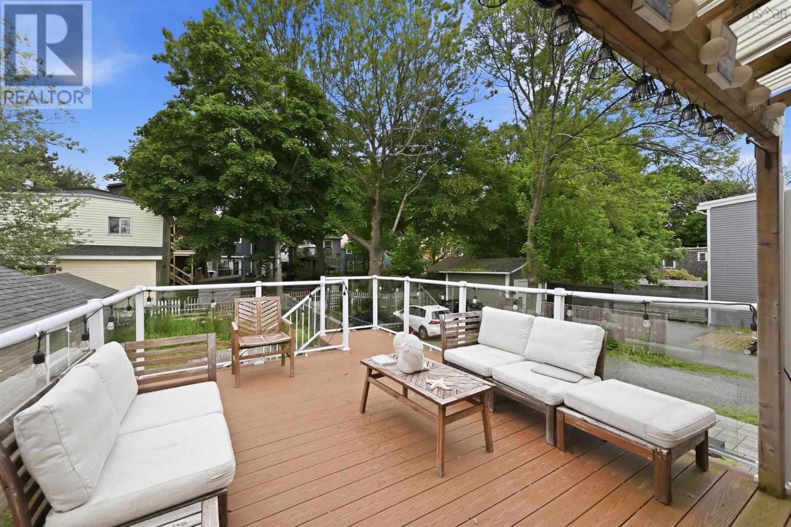 6279 Yale Street - 36