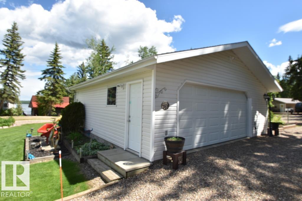64 Robin Lane (Mewatha Beach) - 25