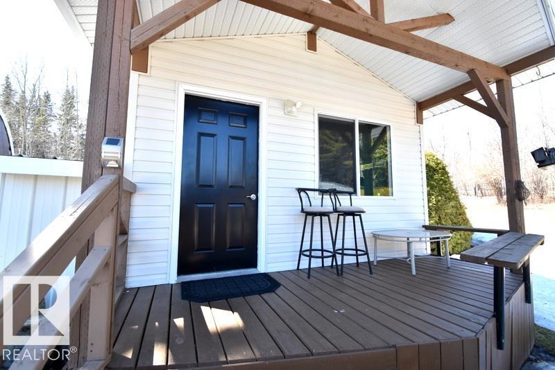 64 Robin Lane (Mewatha Beach) - 23