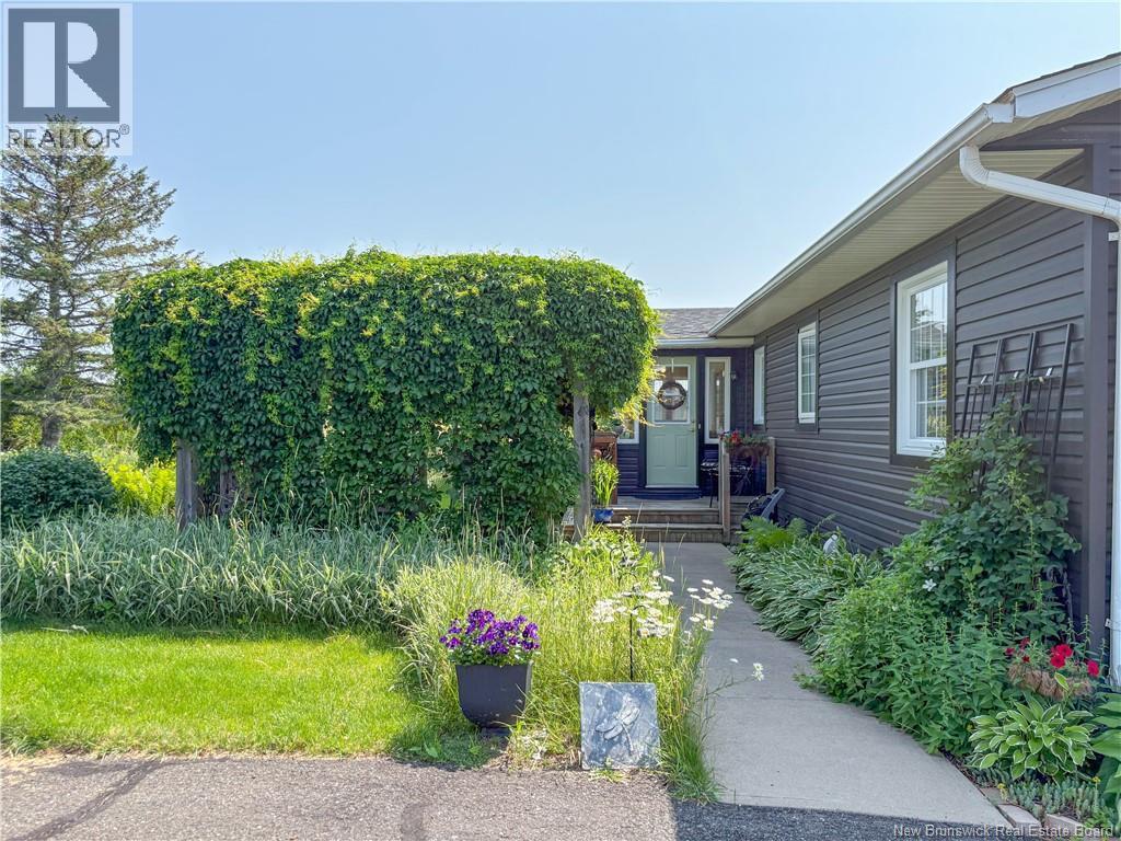 106 Bicentennial Drive - Image 3