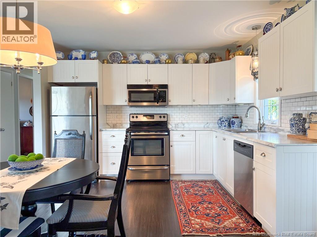 106 Bicentennial Drive - 10