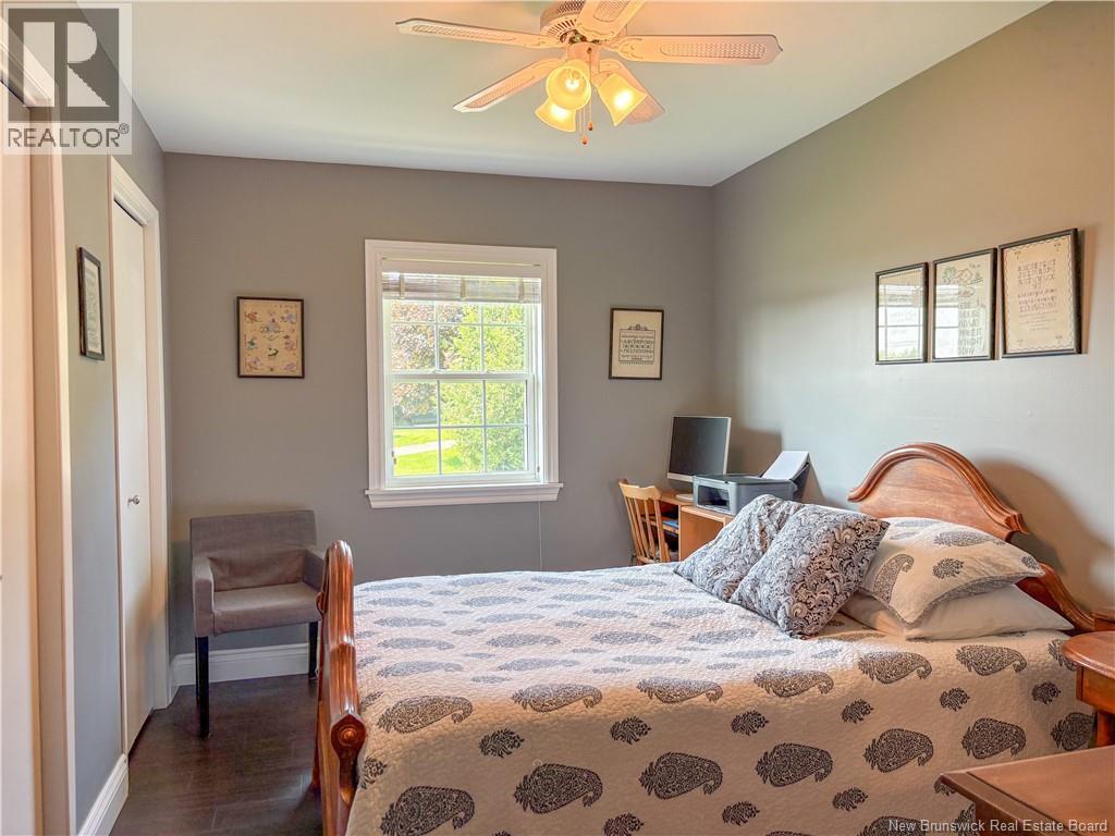 106 Bicentennial Drive - 27