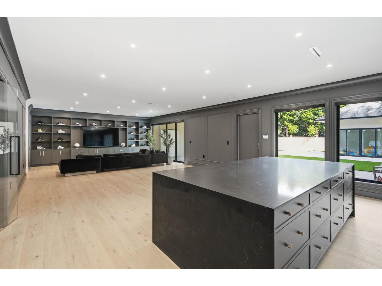 13909 28 AVENUE, Surrey
