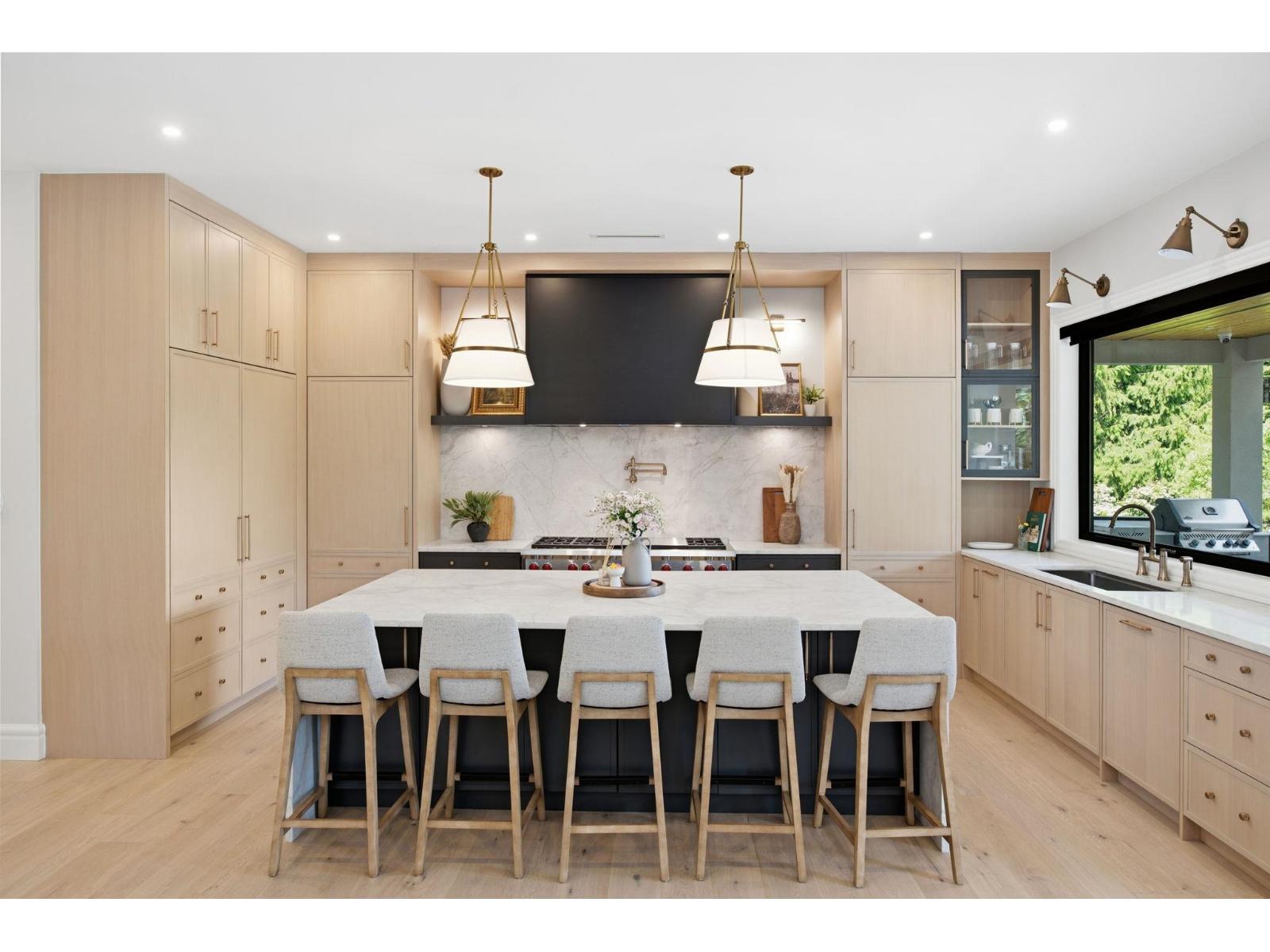 13909 28 AVENUE, Surrey