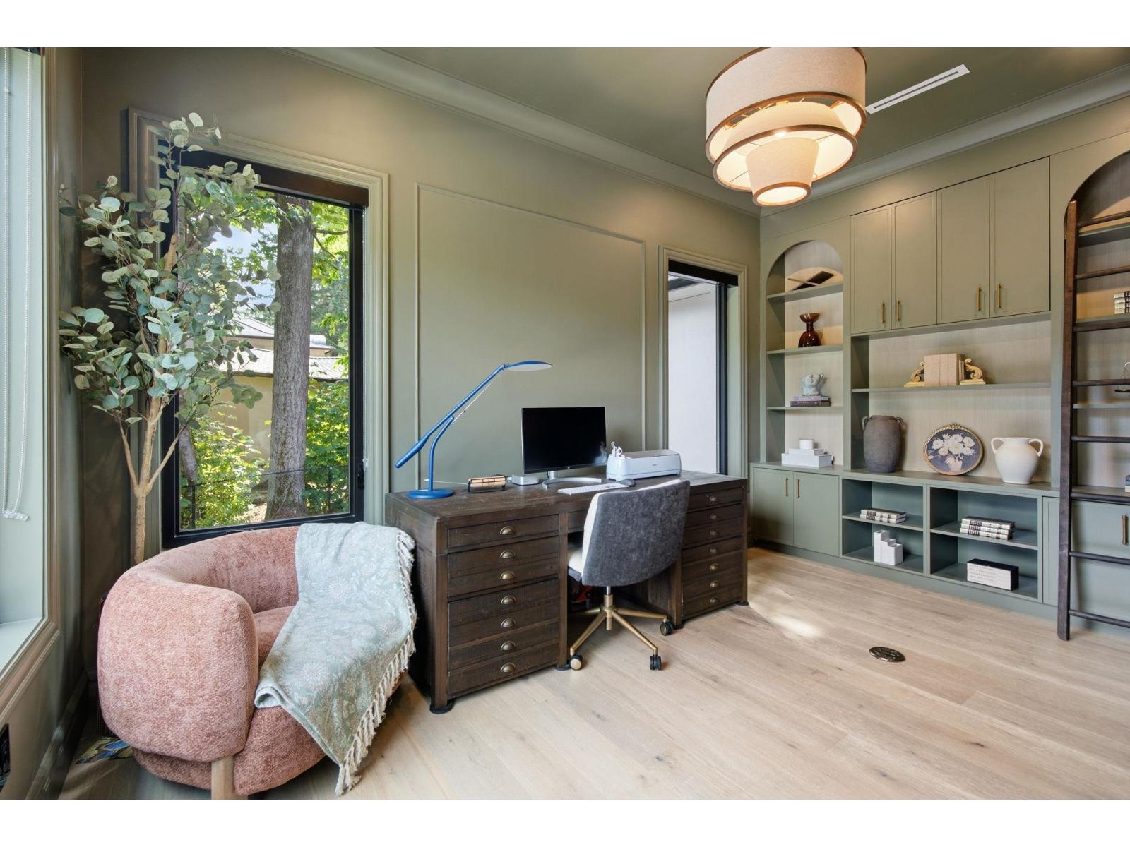 13909 28 AVENUE, Surrey