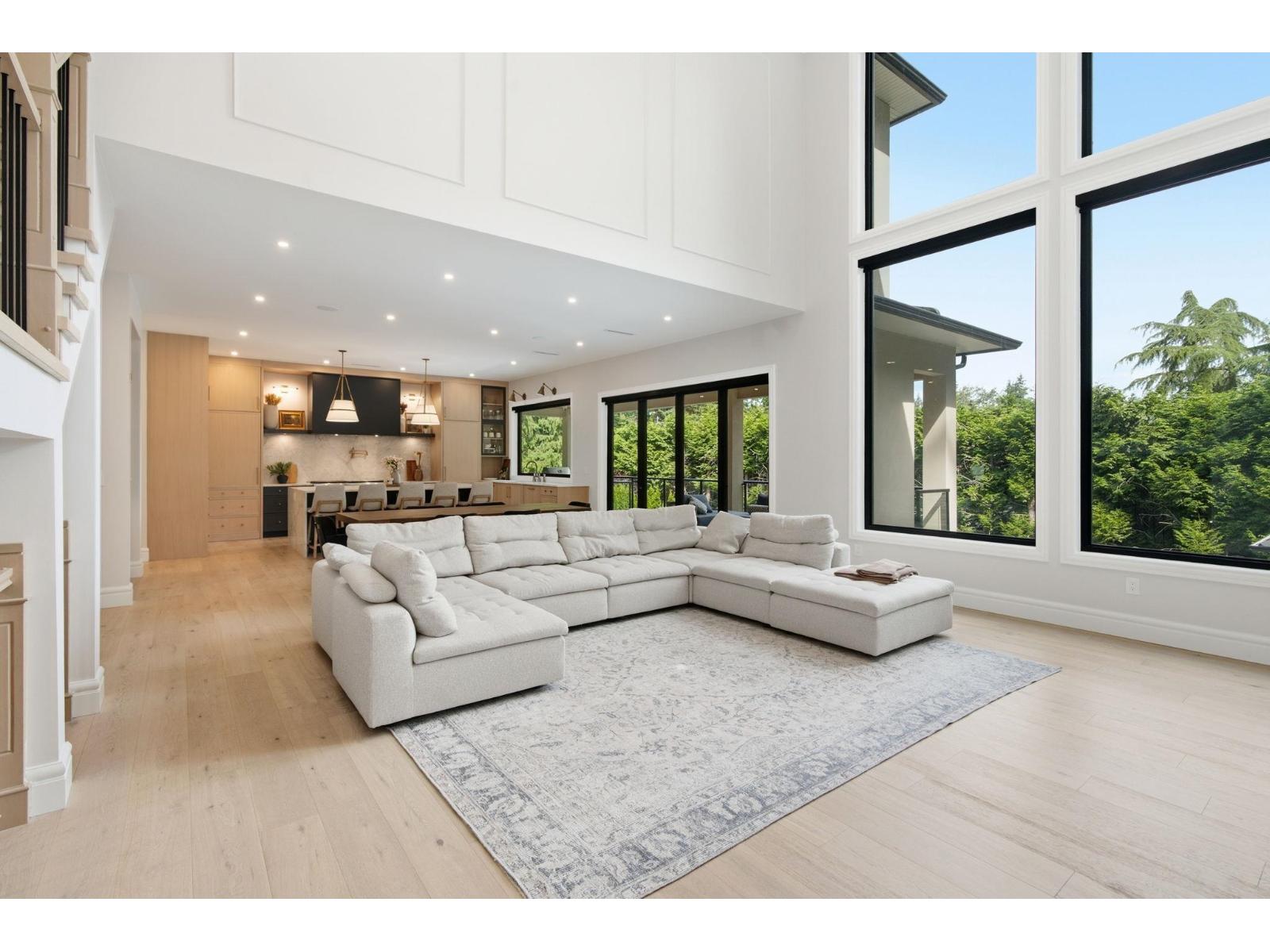 13909 28 AVENUE, Surrey