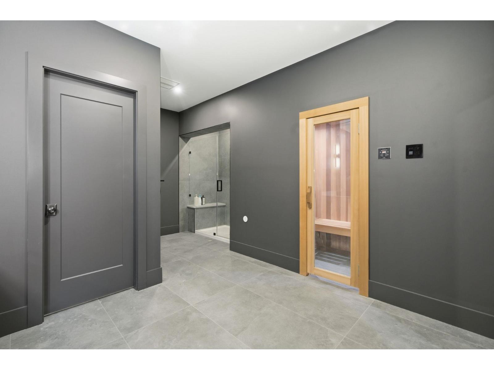 13909 28 AVENUE, Surrey