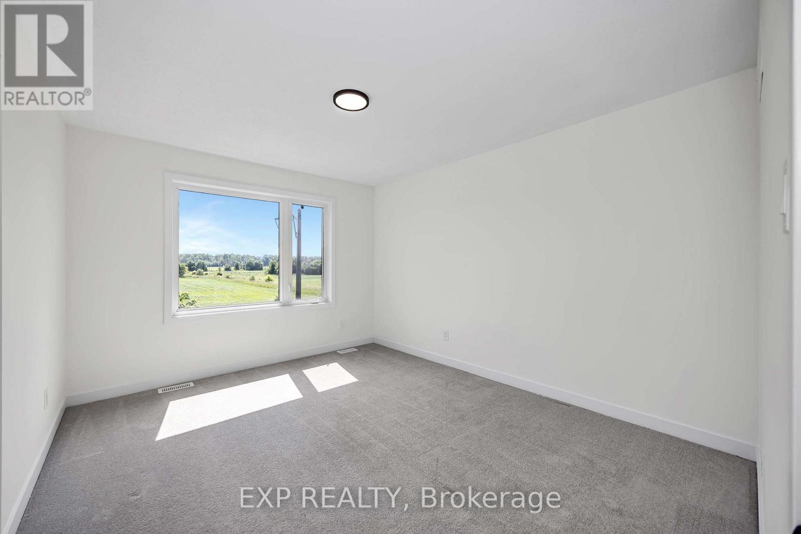 155 YEARLING CIRCLE - 24