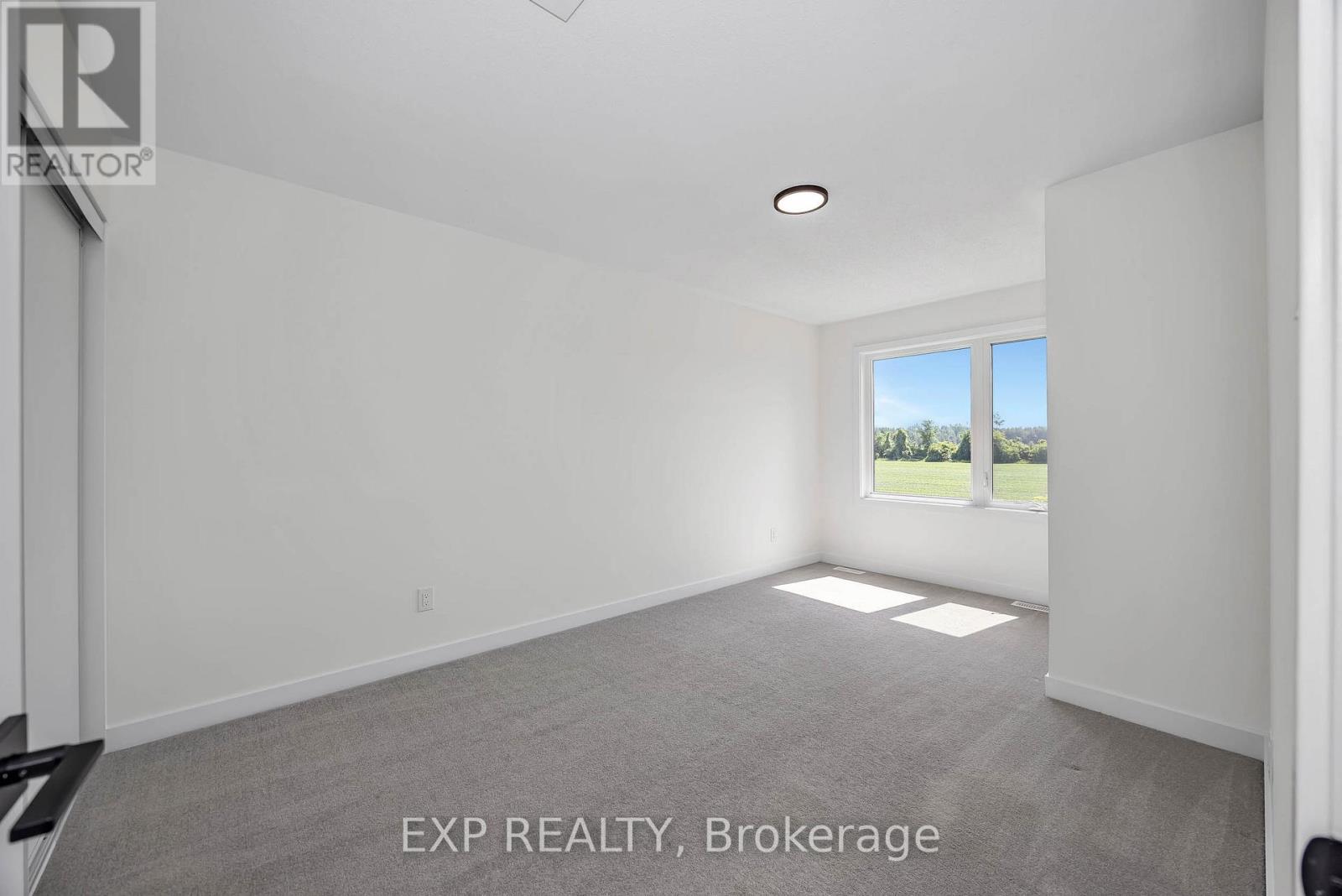 155 YEARLING CIRCLE - 26