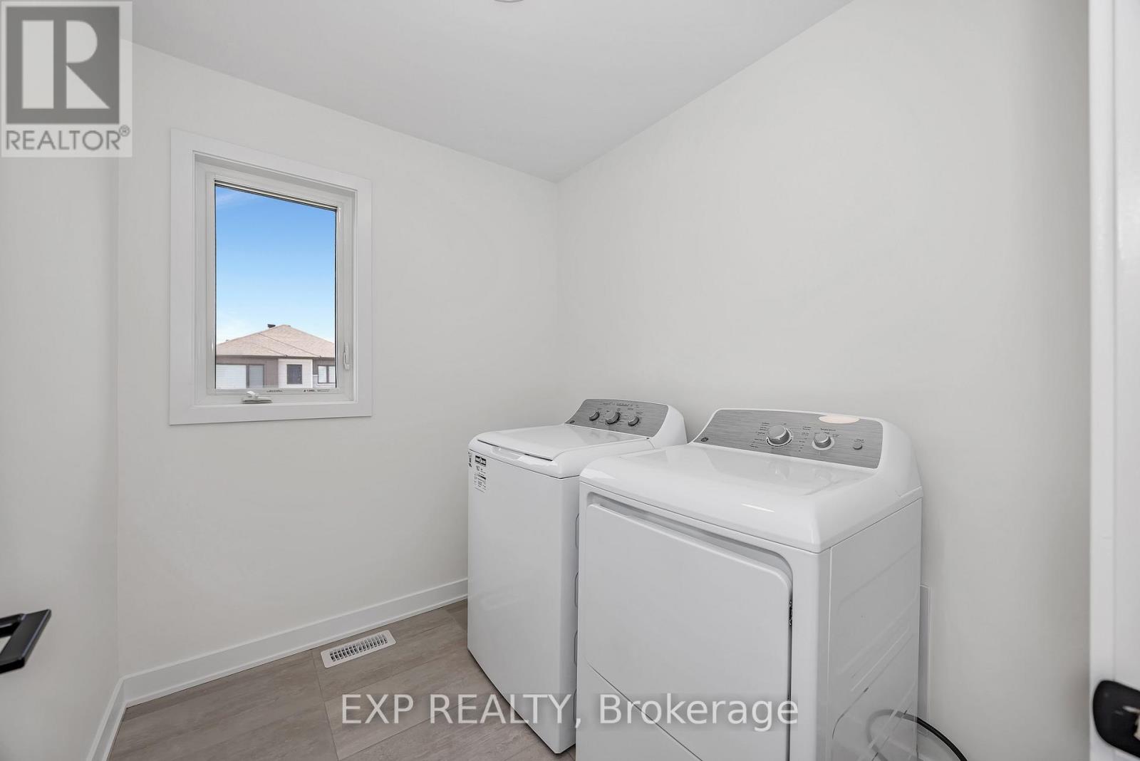 155 YEARLING CIRCLE - 35