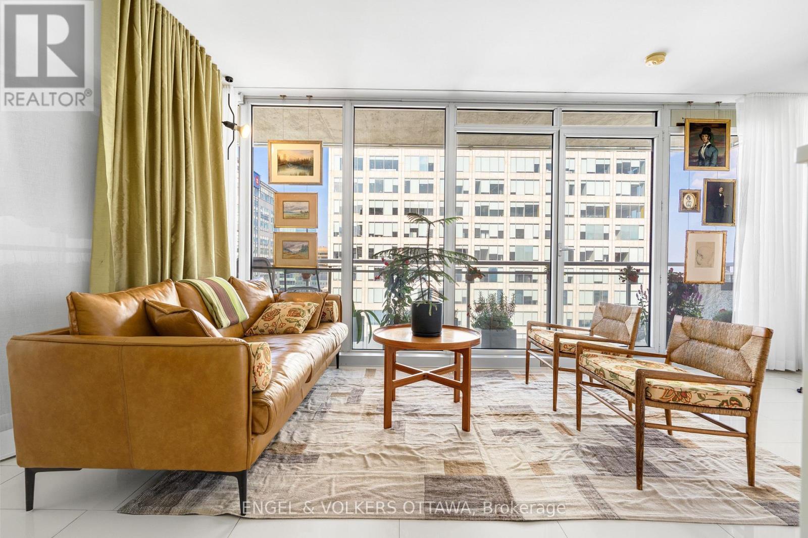 #1710 324 LAURIER AVENUE W - 24