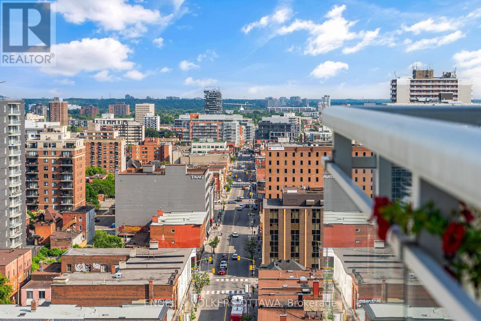 #1710 324 LAURIER AVENUE W - 38