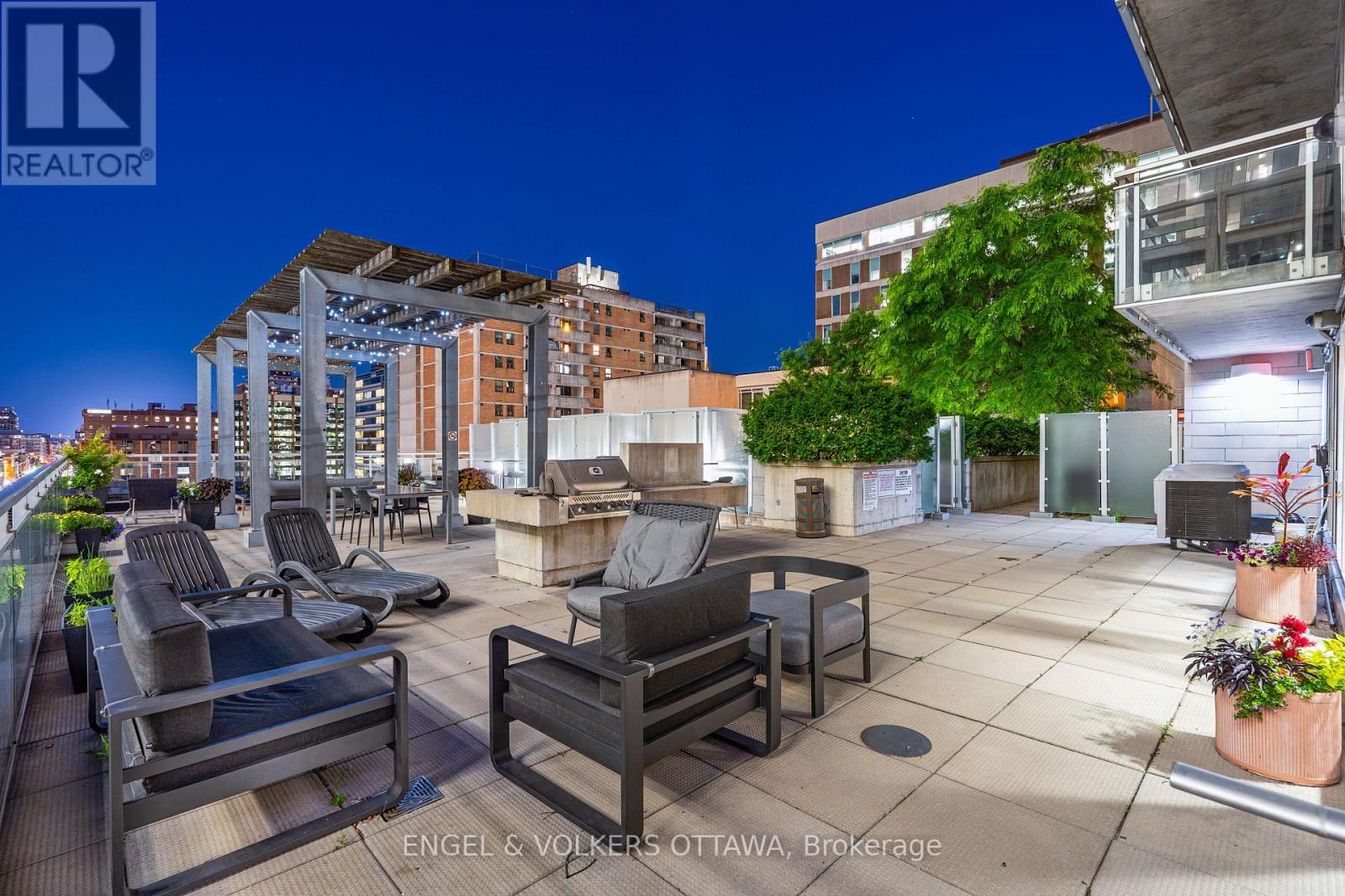 #1710 324 LAURIER AVENUE W - 47