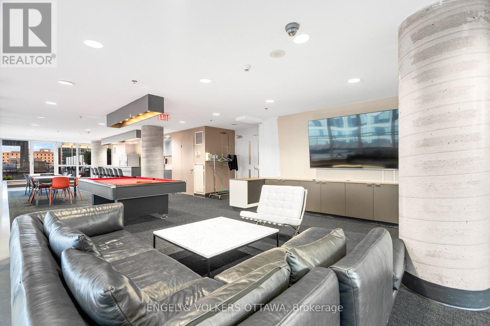 #1710 324 LAURIER AVENUE W - 48